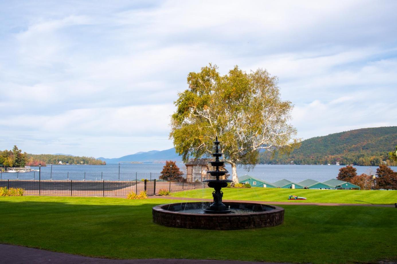 Fort William Henry Hotel Озеро Джордж Экстерьер фото